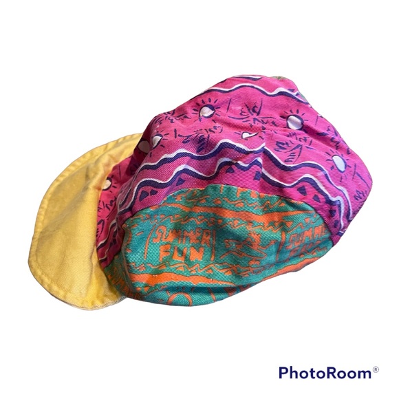 90s style Summer Fun hat - Picture 3 of 6